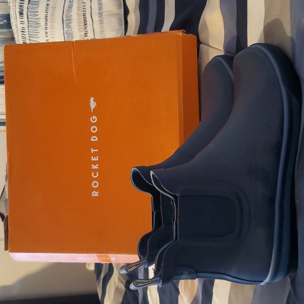 Rain boots